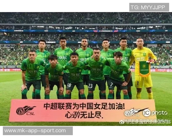 国安训练动态更新斯帕吉奇等球员适应情况及侯森伤情澄清